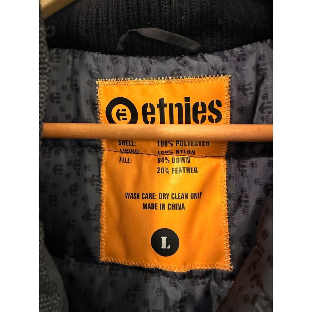 Vintage Etnies Down Puffer Jacket Men’s L Black - Picture 5 of 11